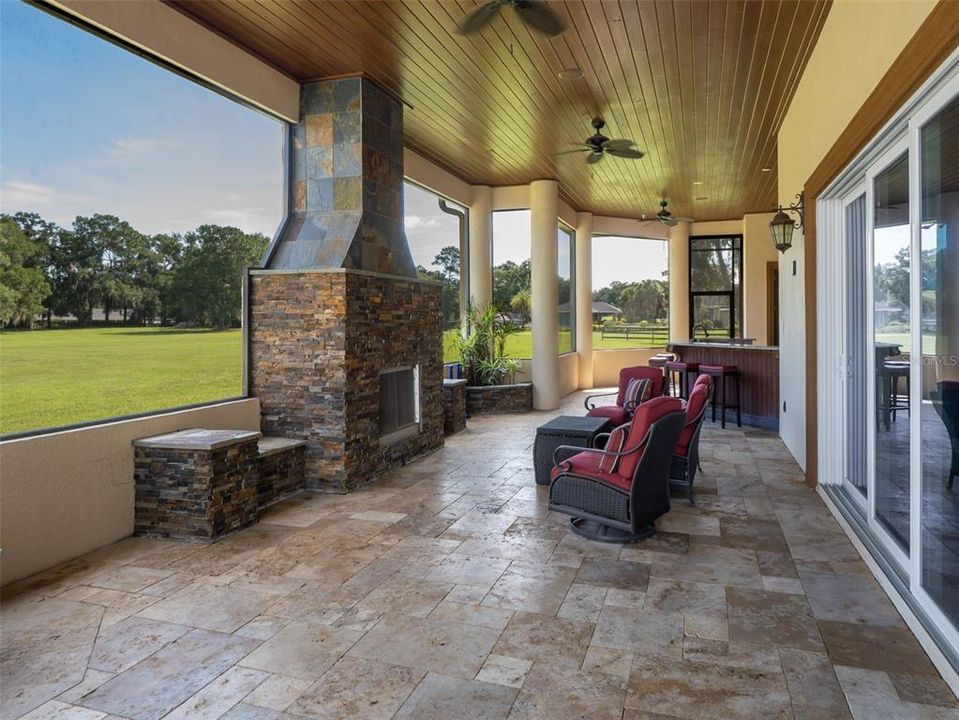 For Sale: $2,695,000 (4 beds, 4 baths, 4800 Square Feet)