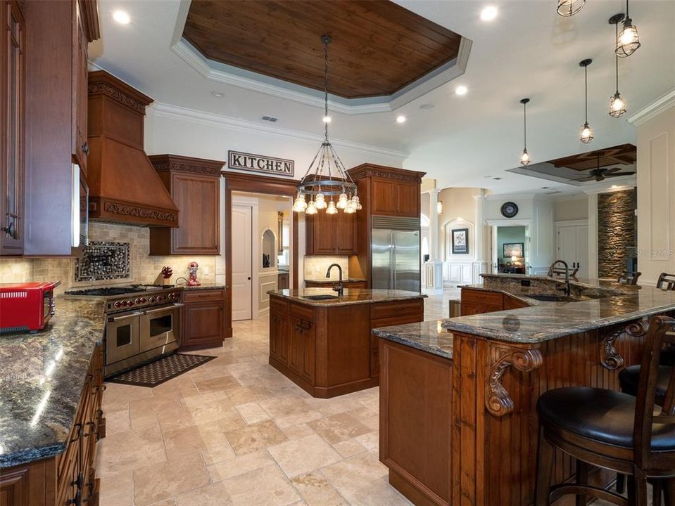 For Sale: $2,695,000 (4 beds, 4 baths, 4800 Square Feet)