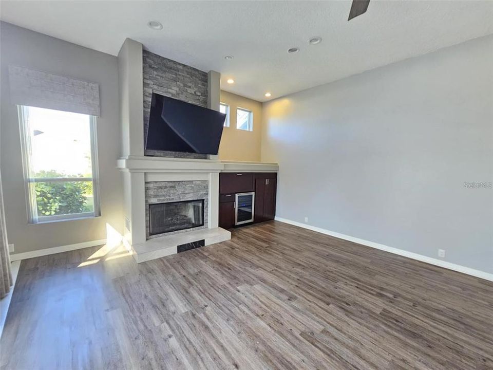 For Rent: $5,000 (3 beds, 3 baths, 2436 Square Feet)