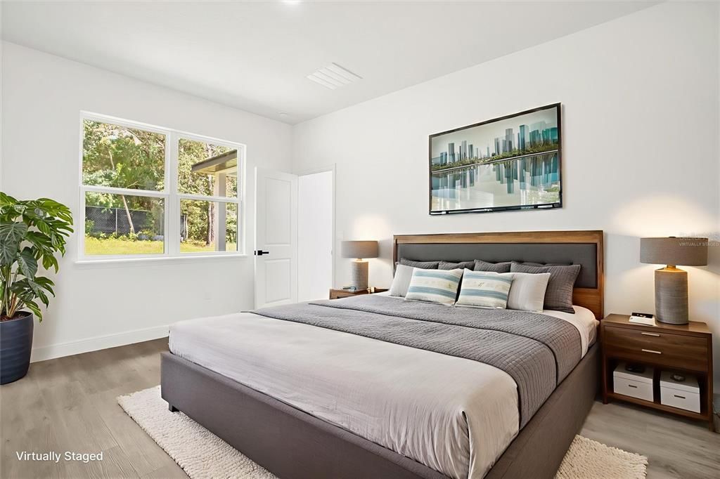 На продажу: $254,990 (4 спален, 2 ванн, 1548 Квадратных фут)