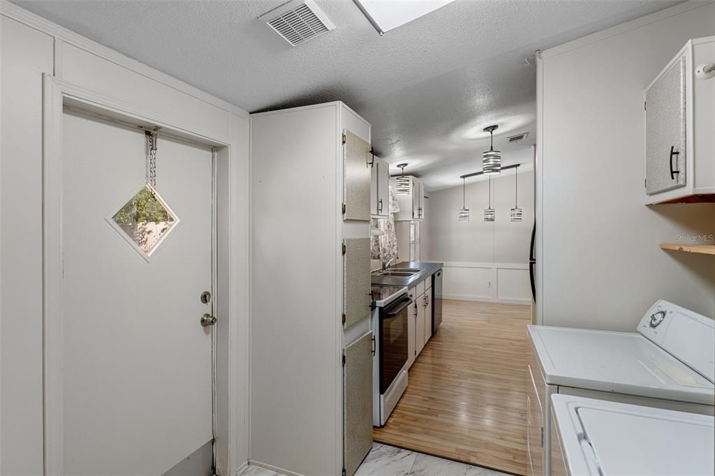 En Venta: $175,000 (2 camas, 2 baños, 960 Pies cuadrados)