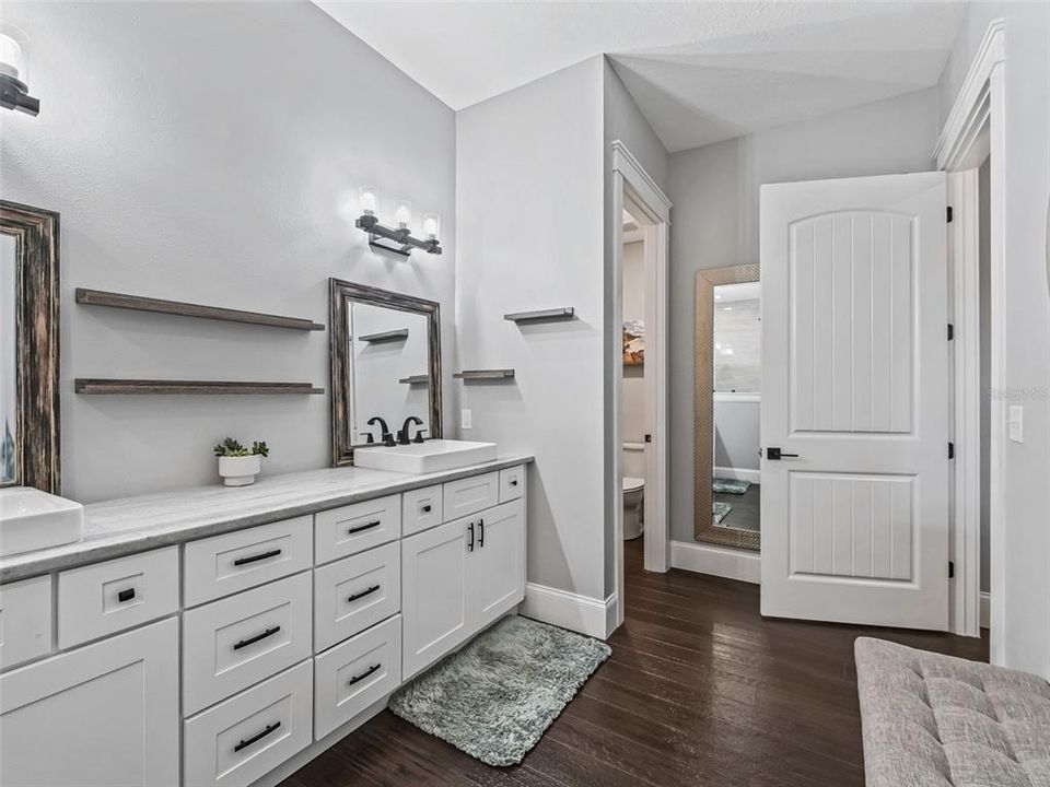 待售: $1,300,000 (4 贝兹, 3 浴室, 3039 平方英尺)