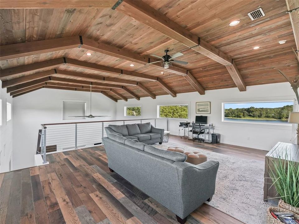 待售: $1,300,000 (4 贝兹, 3 浴室, 3039 平方英尺)