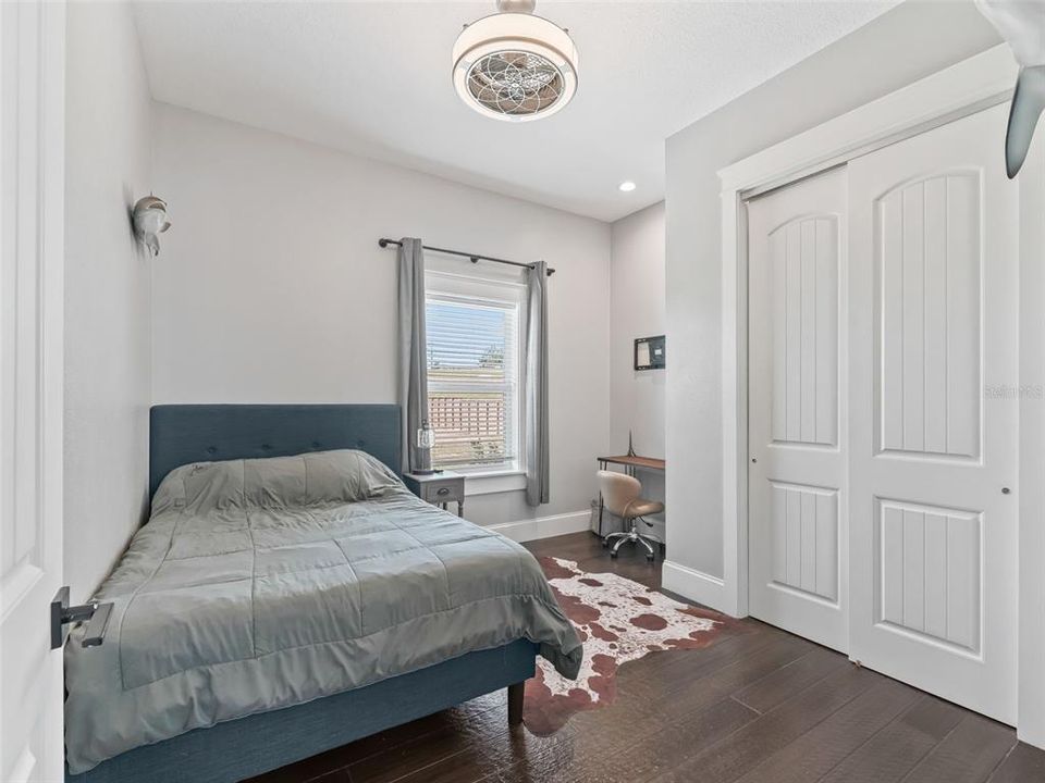 待售: $1,300,000 (4 贝兹, 3 浴室, 3039 平方英尺)