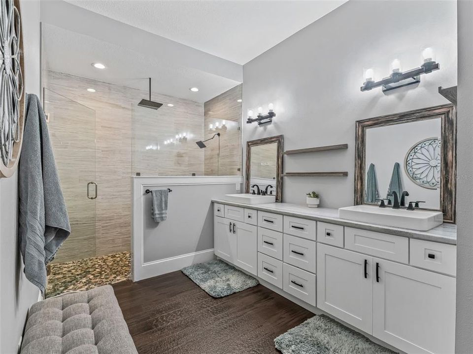 待售: $1,300,000 (4 贝兹, 3 浴室, 3039 平方英尺)