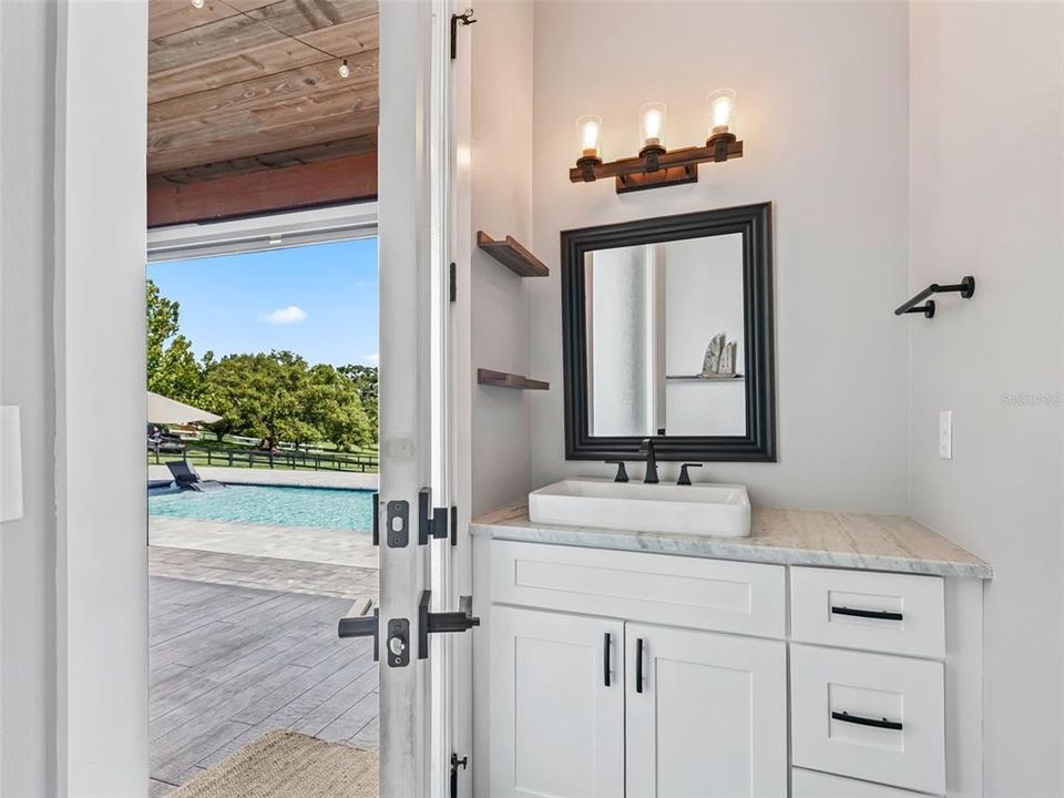 待售: $1,300,000 (4 贝兹, 3 浴室, 3039 平方英尺)