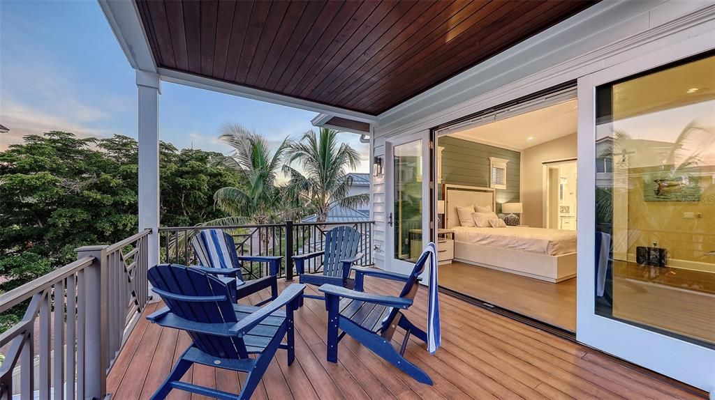 待售: $4,424,000 (4 贝兹, 4 浴室, 4044 平方英尺)