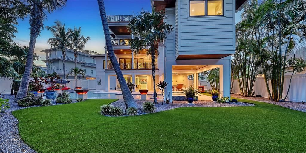 待售: $4,424,000 (4 贝兹, 4 浴室, 4044 平方英尺)