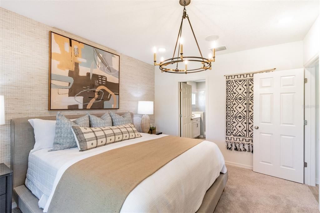 Active With Contract: $279,990 (3 beds, 2 baths, 1623 Square Feet)