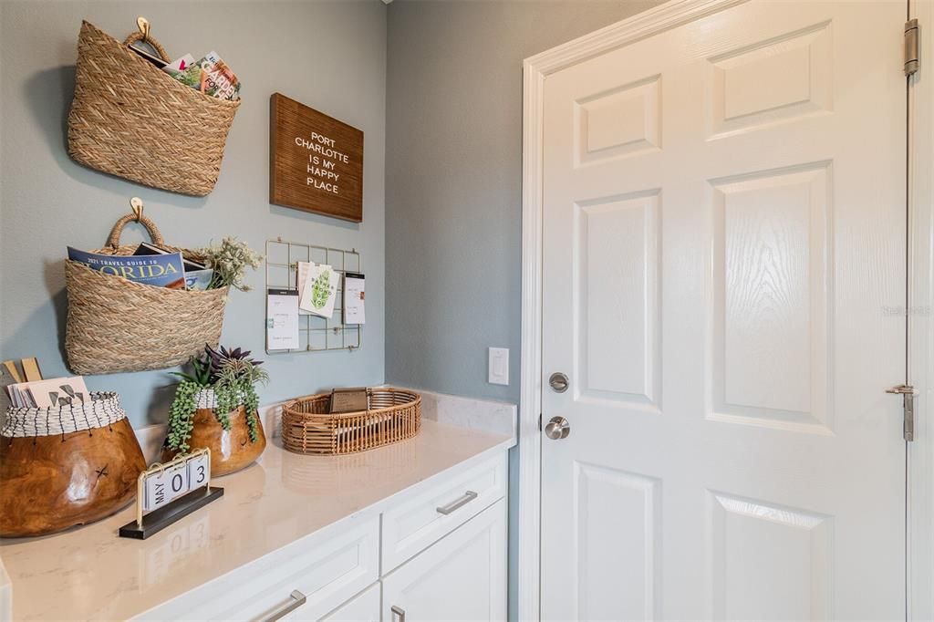 Active With Contract: $279,990 (3 beds, 2 baths, 1623 Square Feet)