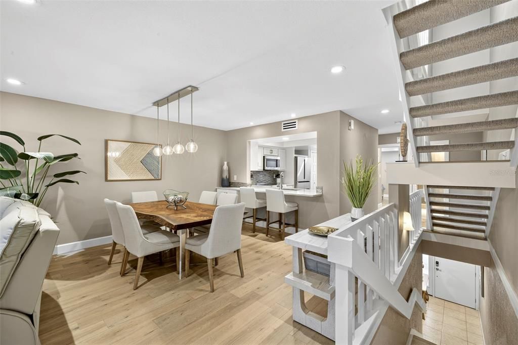 待售: $869,000 (3 贝兹, 3 浴室, 1930 平方英尺)