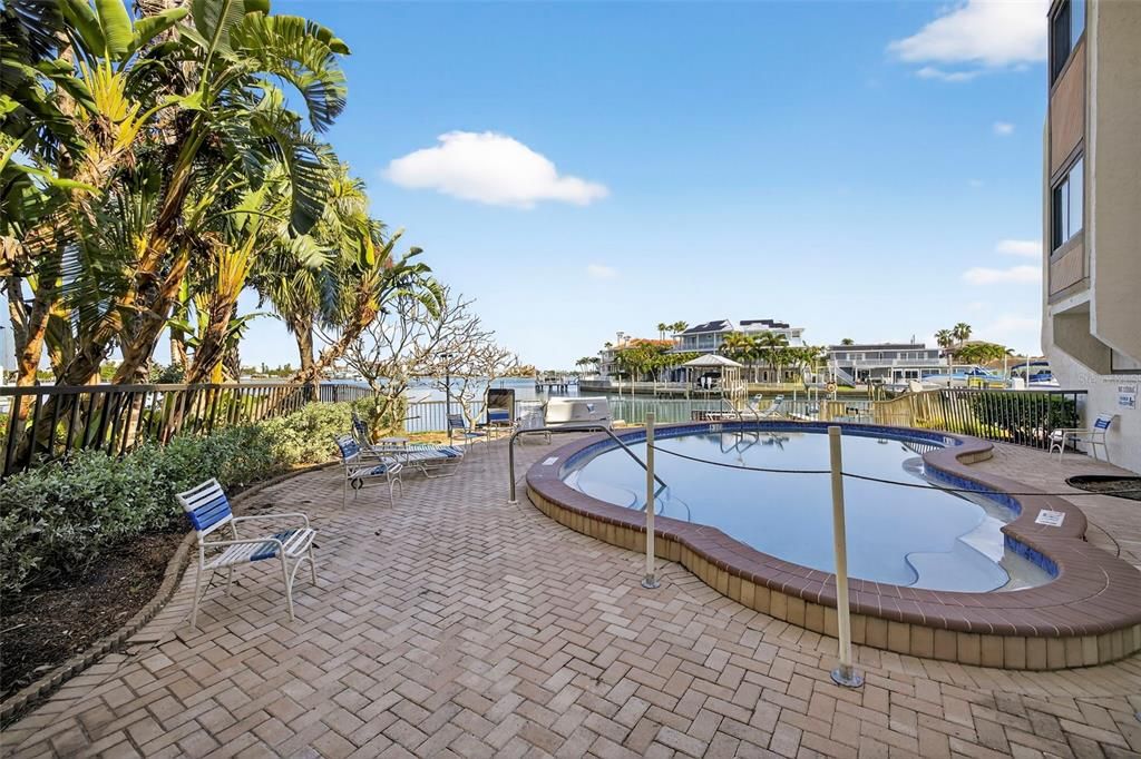 待售: $869,000 (3 贝兹, 3 浴室, 1930 平方英尺)