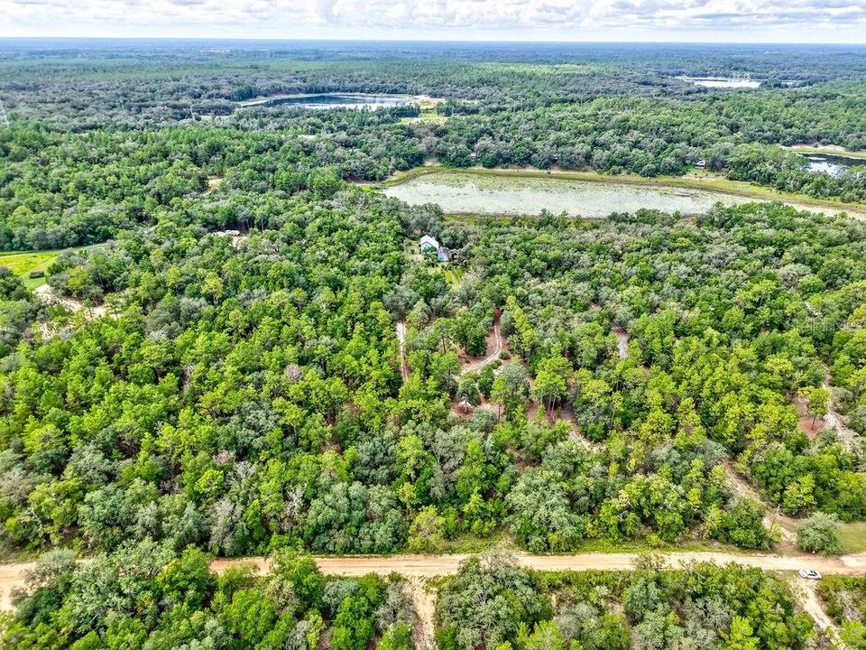 На продажу: $17,000 (0.50 acres)