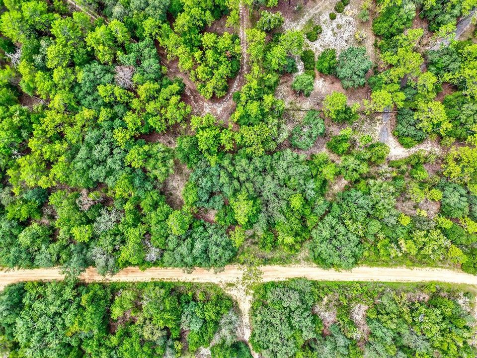 На продажу: $17,000 (0.50 acres)