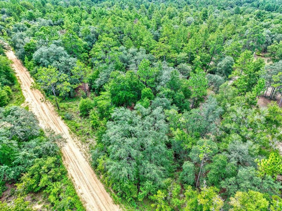 На продажу: $17,000 (0.50 acres)