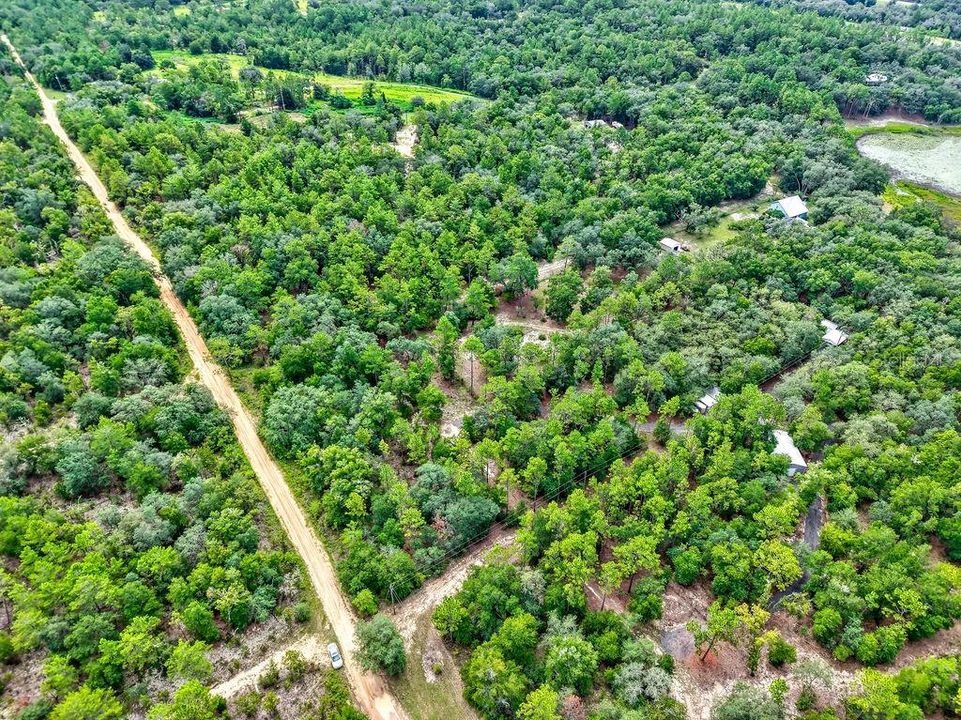 На продажу: $17,000 (0.50 acres)