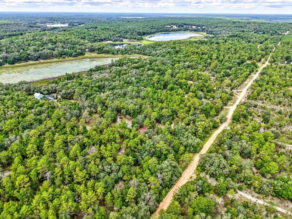 На продажу: $17,000 (0.50 acres)