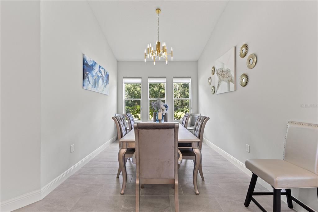 For Sale: $875,000 (4 beds, 3 baths, 2685 Square Feet)