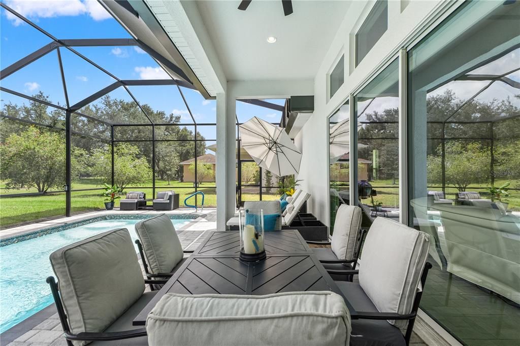 For Sale: $875,000 (4 beds, 3 baths, 2685 Square Feet)