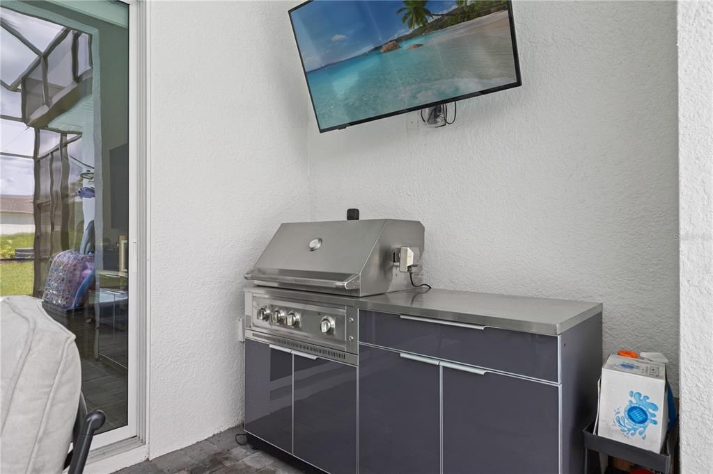 For Sale: $875,000 (4 beds, 3 baths, 2685 Square Feet)