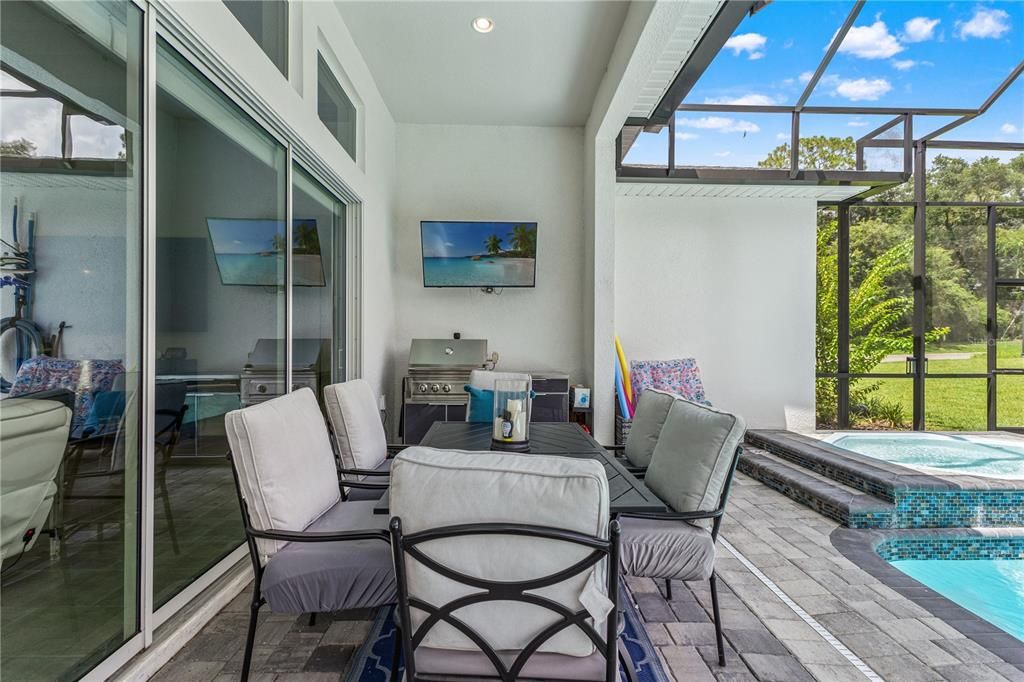 For Sale: $875,000 (4 beds, 3 baths, 2685 Square Feet)