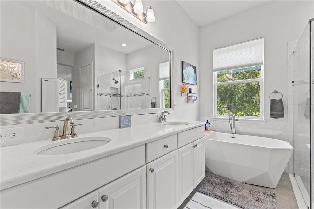 For Sale: $875,000 (4 beds, 3 baths, 2685 Square Feet)