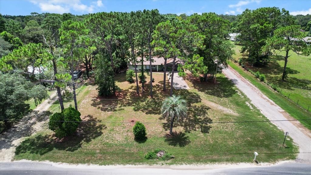 合同活跃: $335,000 (3 贝兹, 2 浴室, 1570 平方英尺)