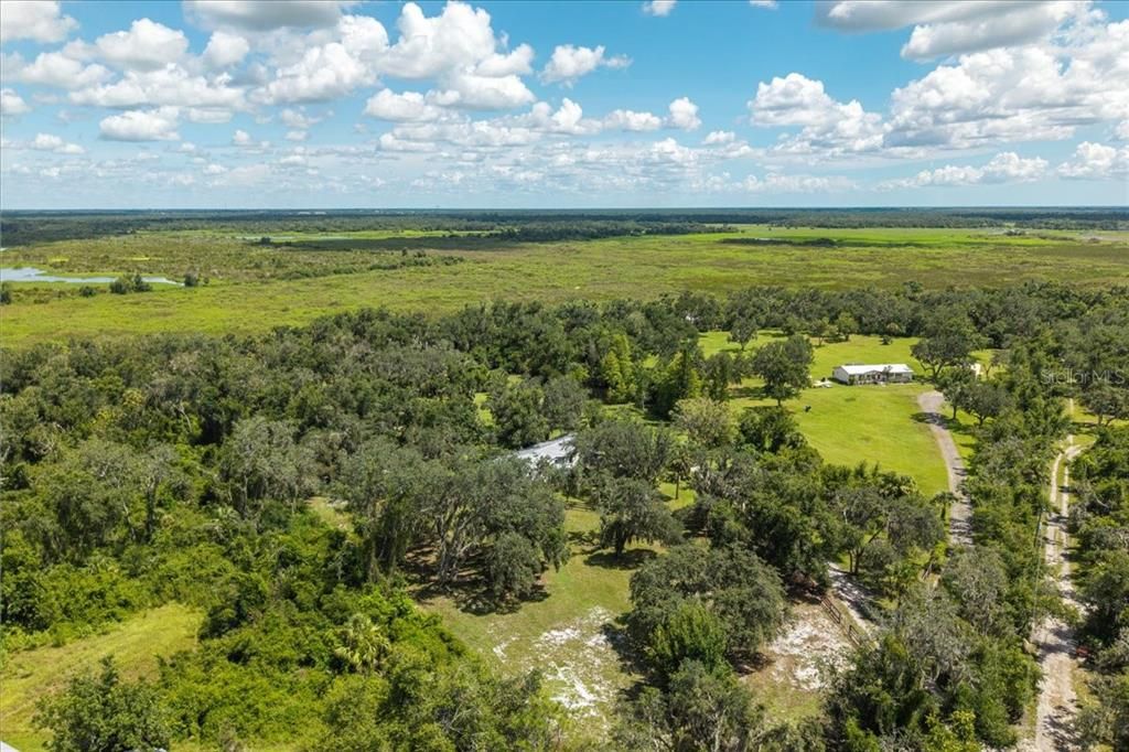 合同活跃: $840,000 (4 贝兹, 2 浴室, 2128 平方英尺)