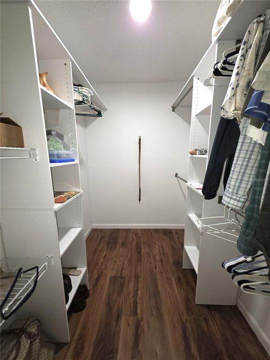 В аренду: $2,800 (4 спален, 3 ванн, 2327 Квадратных фут)