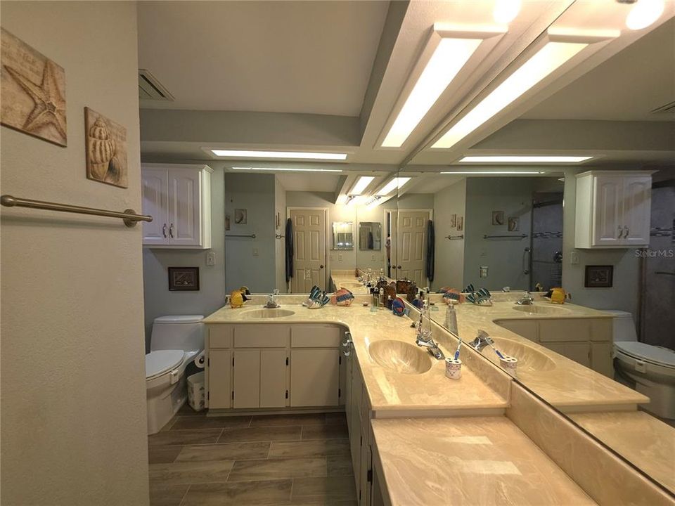 В аренду: $2,800 (4 спален, 3 ванн, 2327 Квадратных фут)