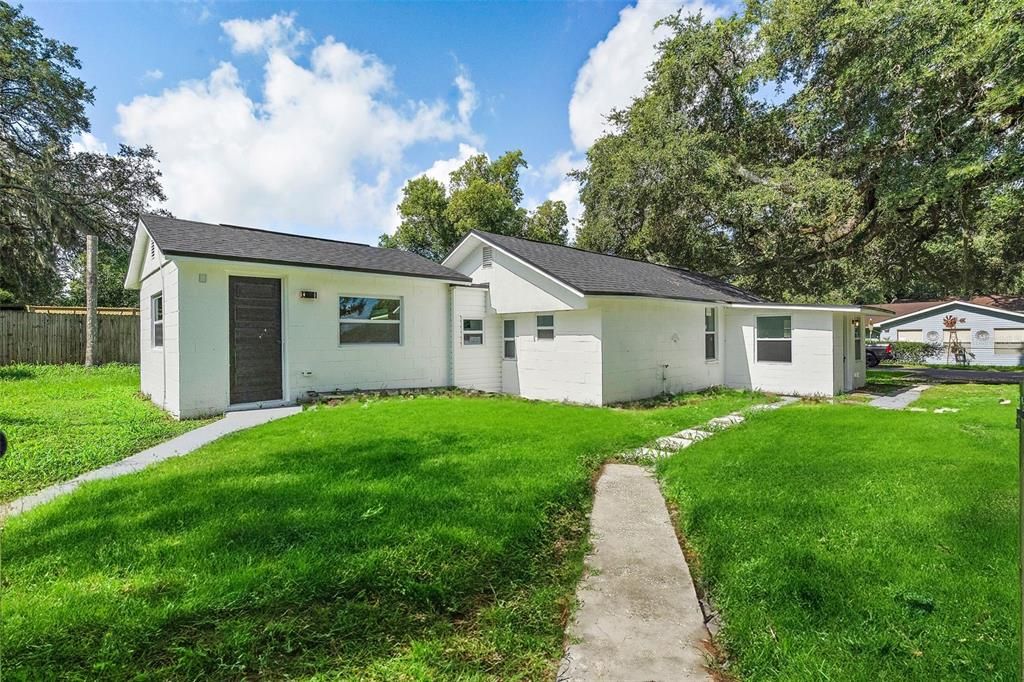 Activo con contrato: $265,000 (3 camas, 1 baños, 1040 Pies cuadrados)