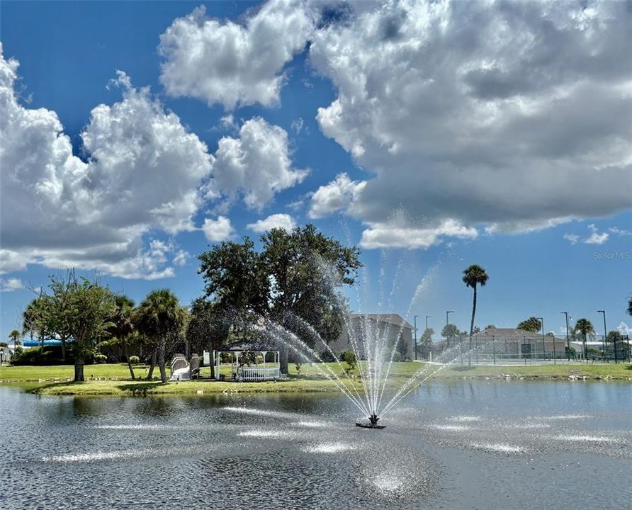 Activo con contrato: $110,000 (2 camas, 2 baños, 1008 Pies cuadrados)