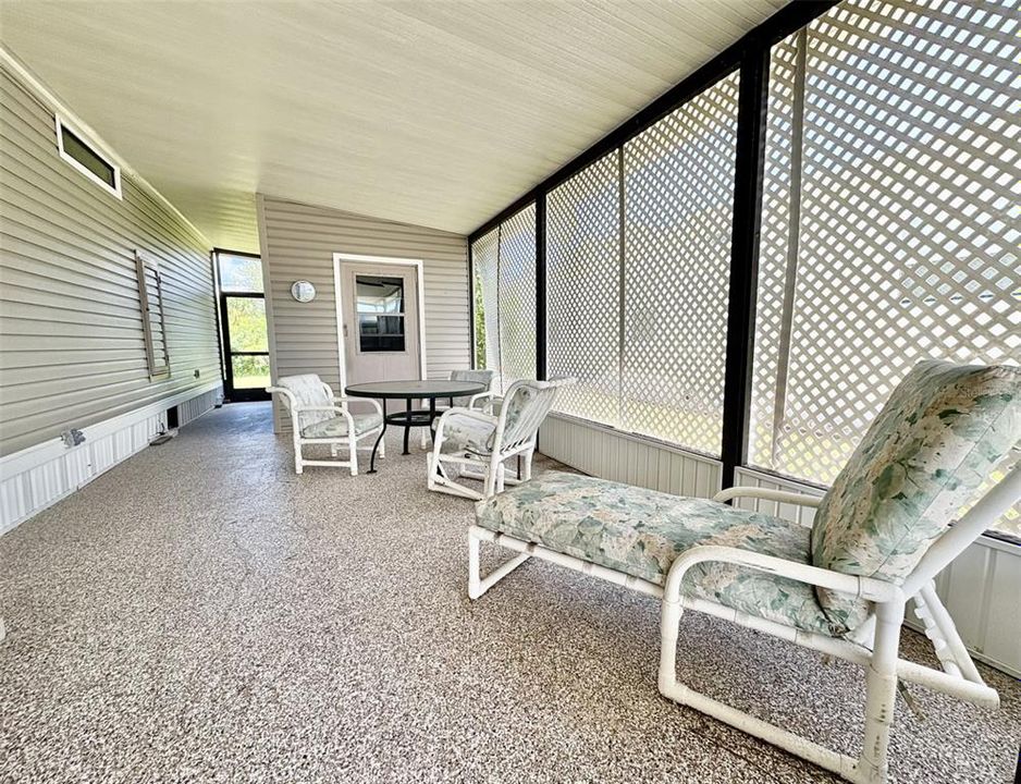 Activo con contrato: $110,000 (2 camas, 2 baños, 1008 Pies cuadrados)