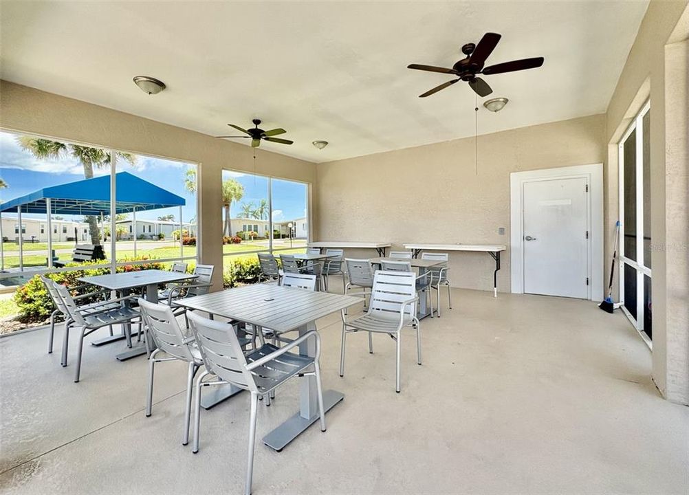 Activo con contrato: $110,000 (2 camas, 2 baños, 1008 Pies cuadrados)