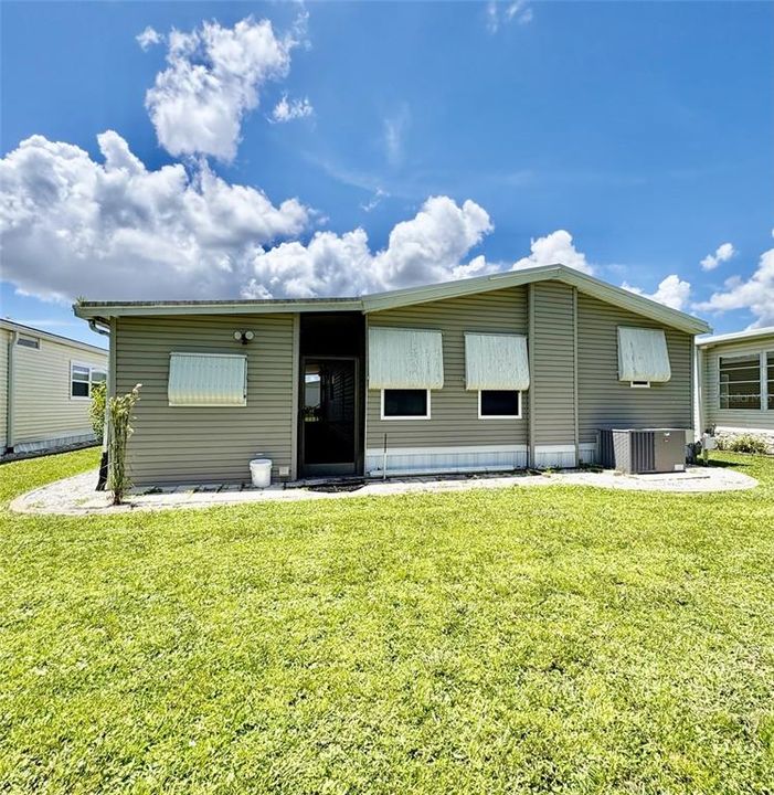 Activo con contrato: $110,000 (2 camas, 2 baños, 1008 Pies cuadrados)