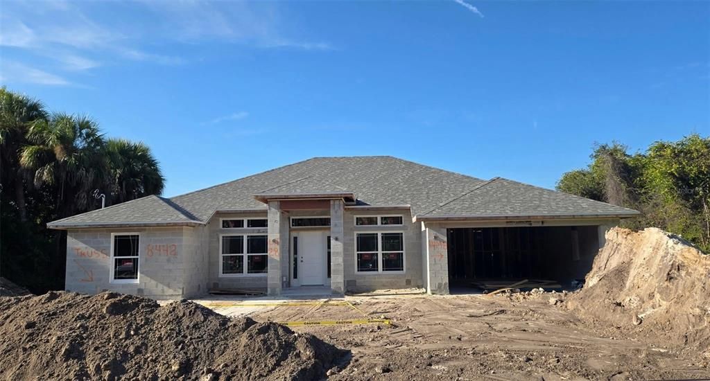 Active With Contract: $370,200 (3 beds, 2 baths, 2169 Square Feet)