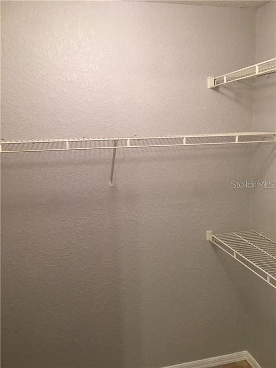 В аренду: $1,400 (1 спален, 1 ванн, 671 Квадратных фут)