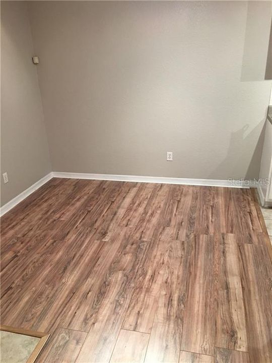 В аренду: $1,400 (1 спален, 1 ванн, 671 Квадратных фут)