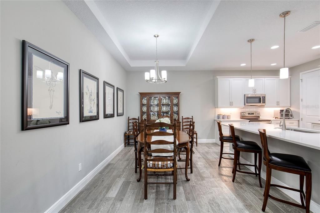 For Sale: $359,900 (2 beds, 2 baths, 1603 Square Feet)