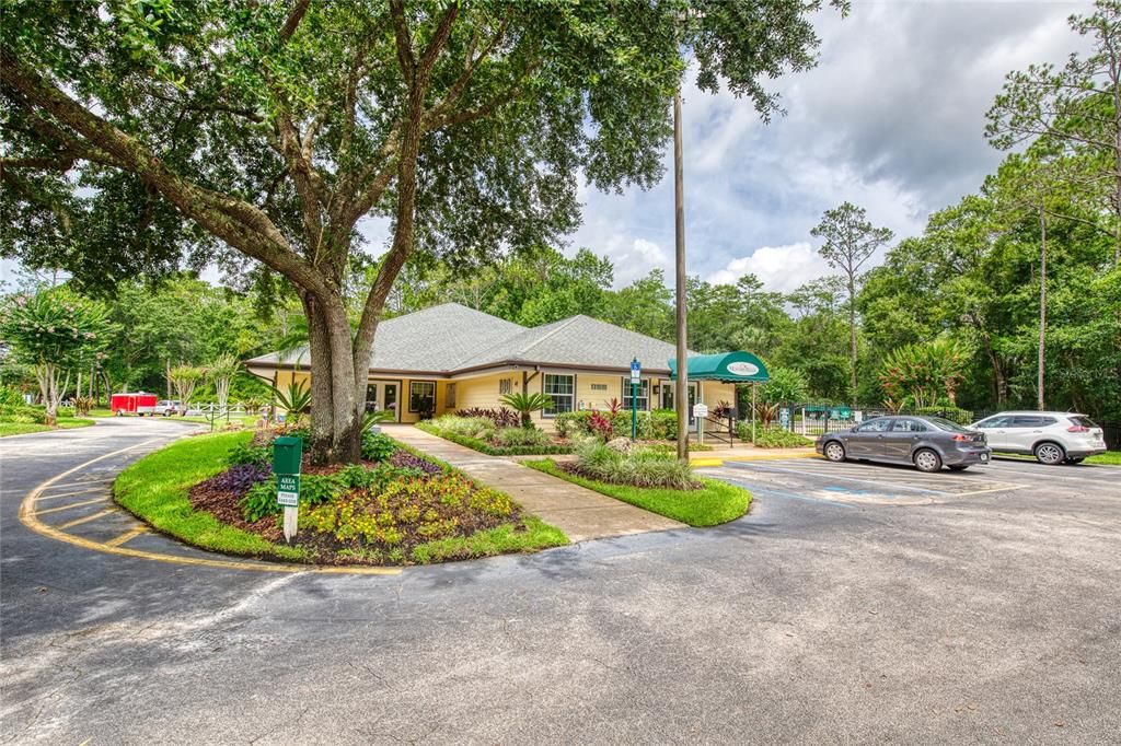 For Sale: $359,900 (2 beds, 2 baths, 1603 Square Feet)