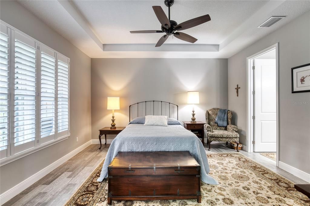 For Sale: $359,900 (2 beds, 2 baths, 1603 Square Feet)