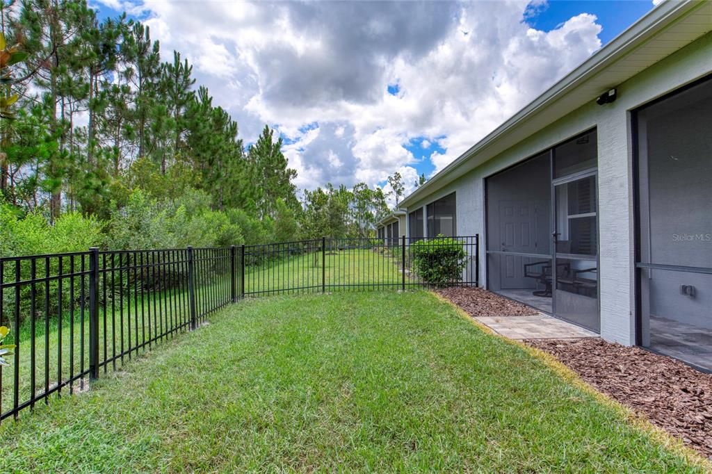 For Sale: $359,900 (2 beds, 2 baths, 1603 Square Feet)