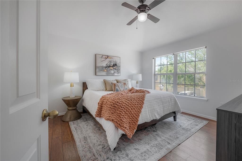 En Venta: $229,999 (2 camas, 2 baños, 1176 Pies cuadrados)