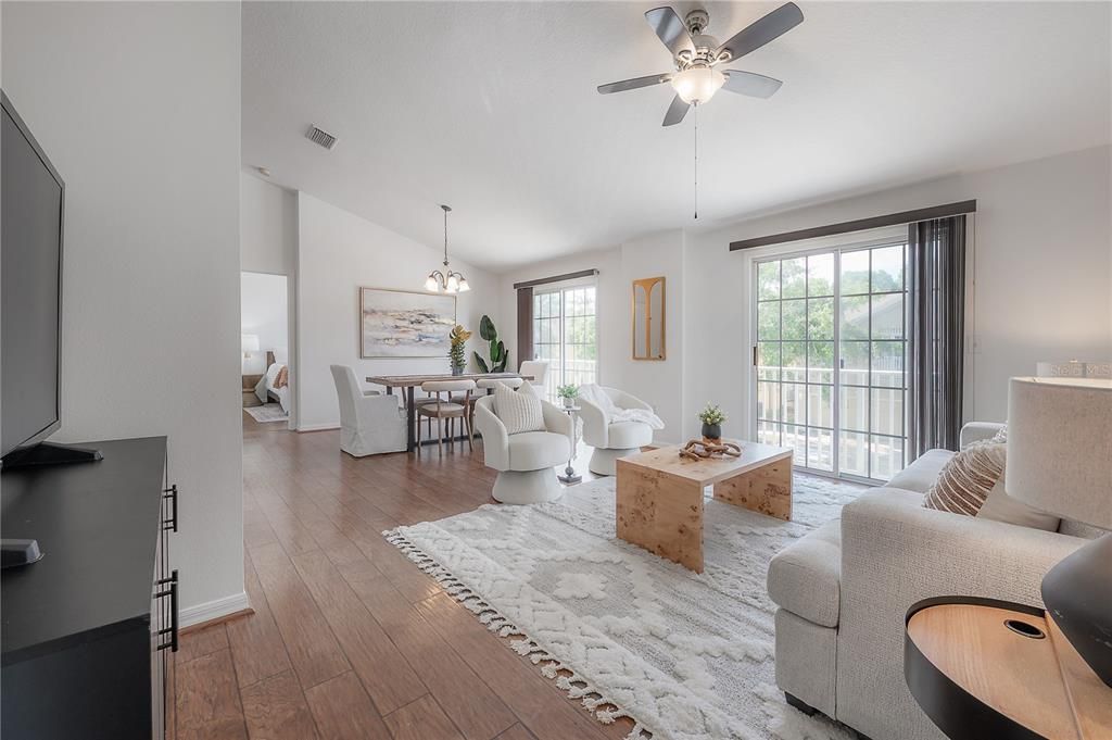 En Venta: $229,999 (2 camas, 2 baños, 1176 Pies cuadrados)