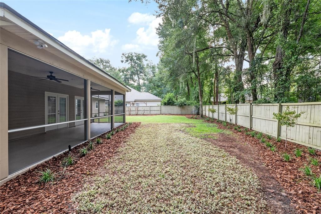 合同活跃: $599,999 (4 贝兹, 3 浴室, 2624 平方英尺)