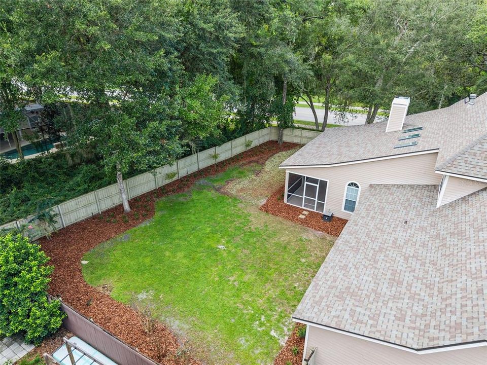 合同活跃: $599,999 (4 贝兹, 3 浴室, 2624 平方英尺)