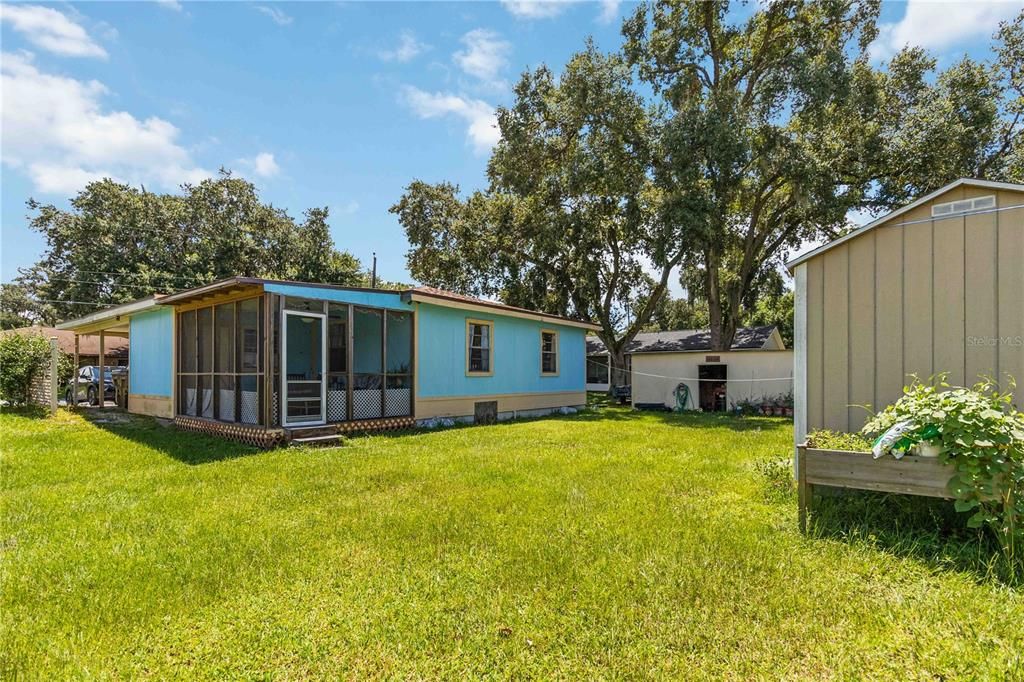 For Sale: $229,900 (3 beds, 1 baths, 965 Square Feet)