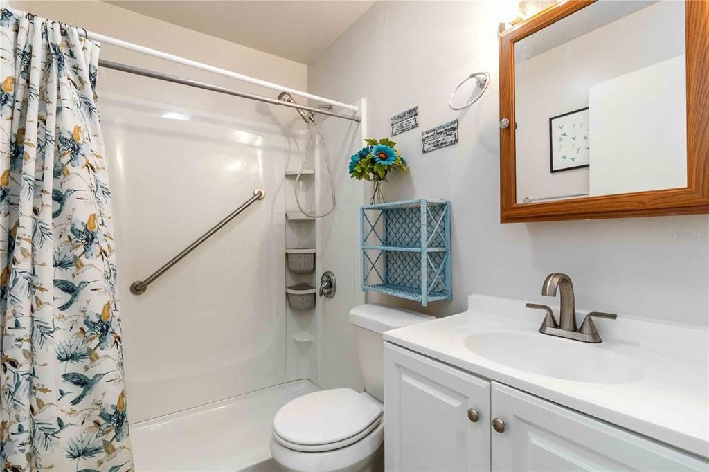 For Sale: $229,900 (3 beds, 1 baths, 965 Square Feet)