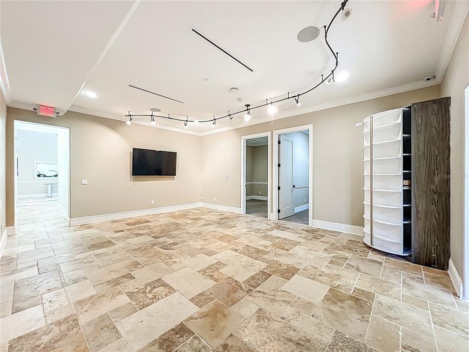 For Sale: $1,097,500 (0 beds, 0 baths, 3514 Square Feet)