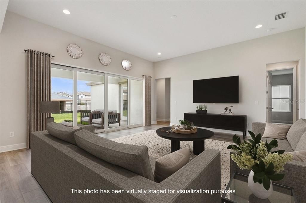 合同活跃: $619,990 (3 贝兹, 3 浴室, 2529 平方英尺)